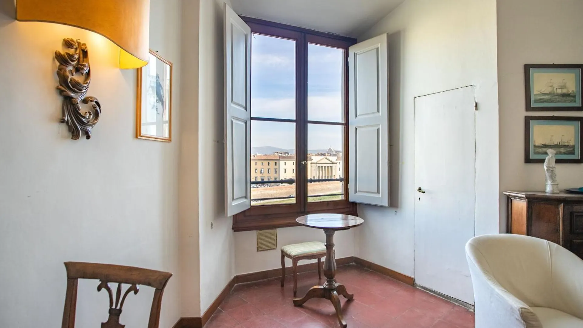 Apartment Canottieri Florenz Italien